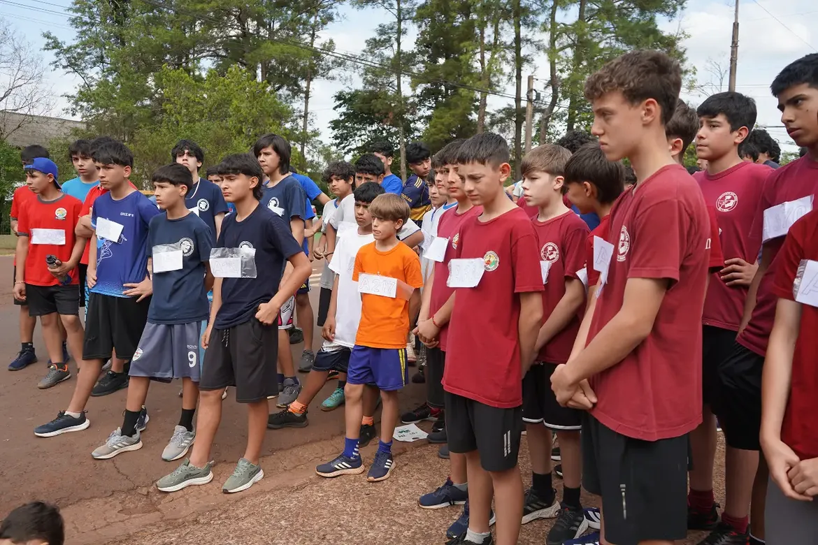 Más de 800 estudiantes participaron de la Maratón de las Olimpiadas Estudiantiles 2026 2